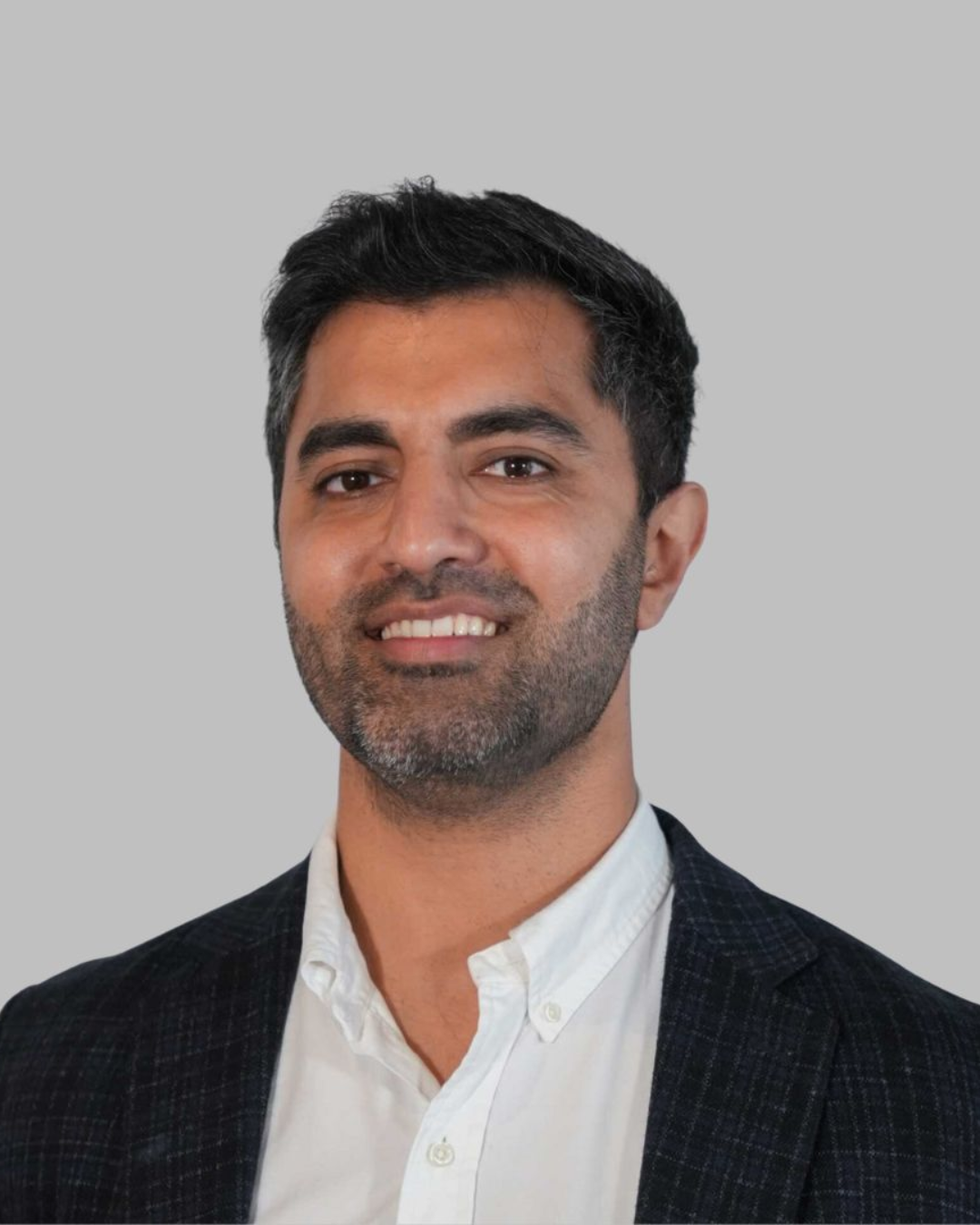 Dr. Junaid <br> Malik